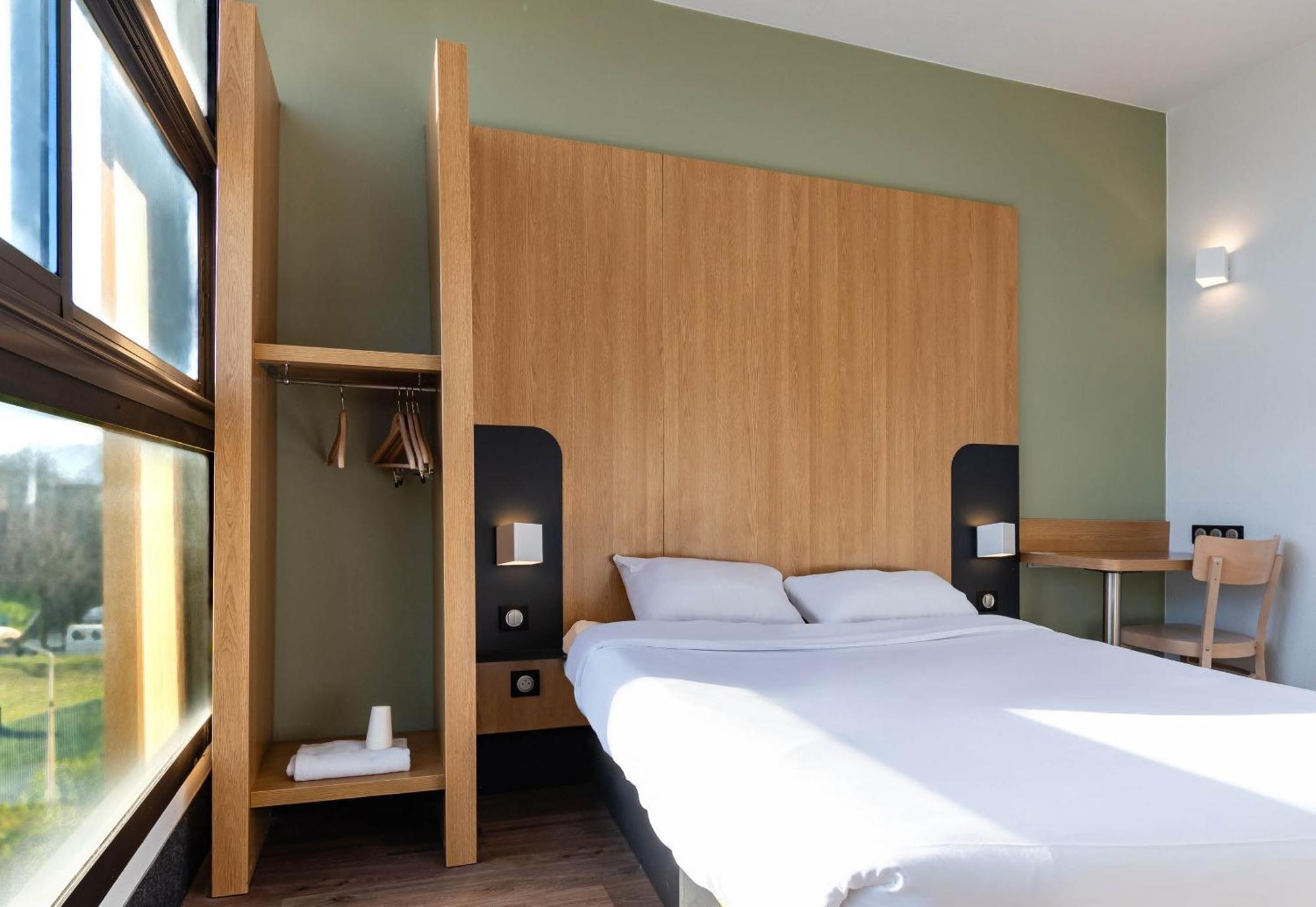 B&B Hotel Grenoble Centre Verlaine Esterno foto