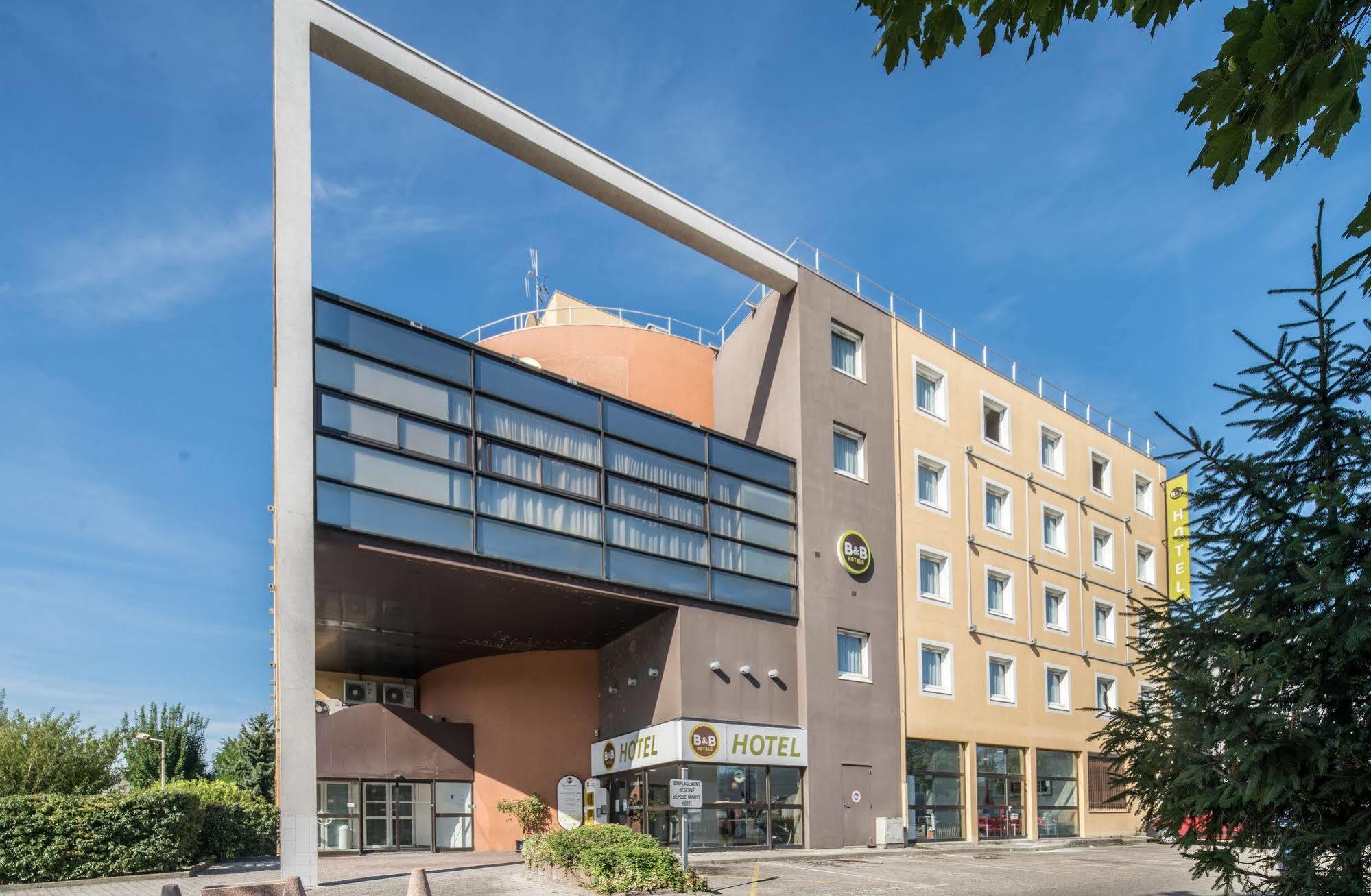B&B Hotel Grenoble Centre Verlaine Esterno foto